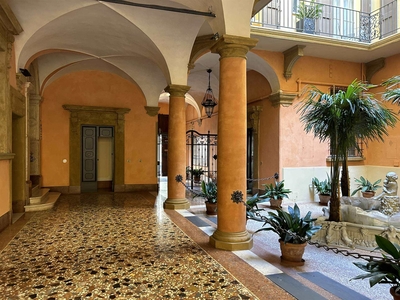Appartamento in affitto a Bologna Centro Storico