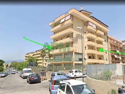 Appartamento in affitto a Reggio di Calabria contrada falcone, 8