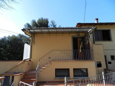 Appartamento in vendita a Bagno a Ripoli Firenze Vallina