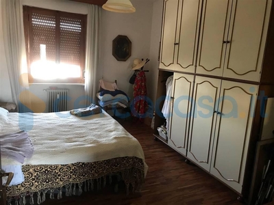 Appartamento Trilocale in ottime condizioni in vendita a Alessandria