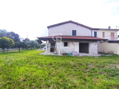 Casa in vendita in Altavilla Silentina, Italia