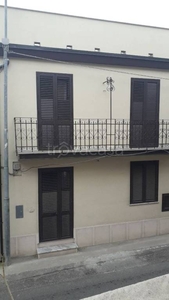 Casa Indipendente in in affitto da privato a Reggio di Calabria via Anita Garibaldi, 70