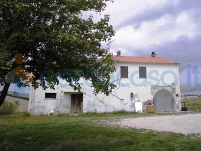Casa singola da ristrutturare in vendita a Senigallia
