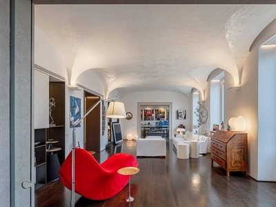 Prestigioso appartamento di 565 m² in vendita Milano, Lombardia
