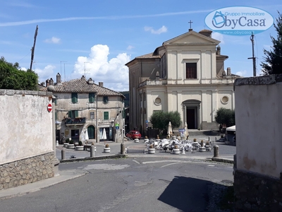 Quadrilocale in vendita a Oriolo Romano