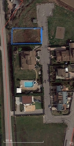 Terreno di 823 m² in Acquanegra sul Chiese