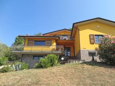 Esclusiva villa di 235 mq in vendita Strada Provinciale 21 S.N.C., Bagnone, Massa-Carrara, Toscana