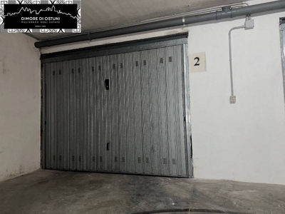 Garage / Posto auto a Ostuni