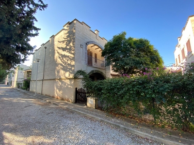 Villa in vendita in contrada perronello 0, Castellaneta