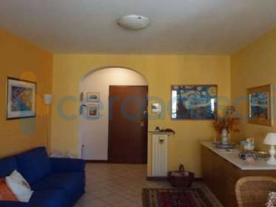 Appartamento Bilocale in ottime condizioni, in vendita in Via Giuseppe Mazzini, Colico