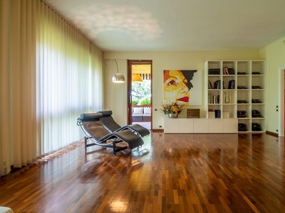 Appartamento di lusso di 213 m² in vendita San Mauro Torinese, Italia