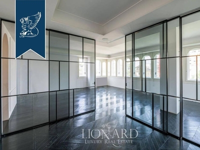 Appartamento di lusso di 439 m² in vendita Milano, Lombardia