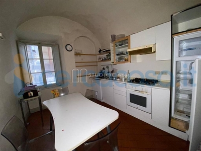 Appartamento in ottime condizioni, in vendita in Piazza S. Omobono, 56126, Pisa