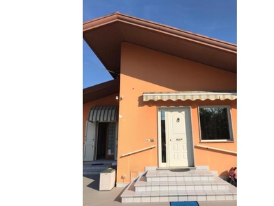 Appartamento in vendita a Ceccano, Via Casette 122