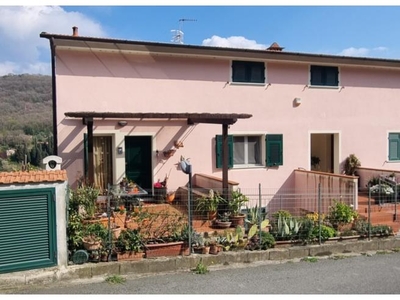 Appartamento in vendita a Lerici, Località Guercio I Traversa 11