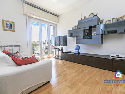 Appartamento in Vendita ad Genova - 287000 Euro
