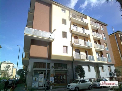 Appartamento in Vendita ad Magenta - 158000 Euro