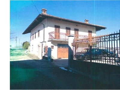 Casa indipendente in vendita a La Morra