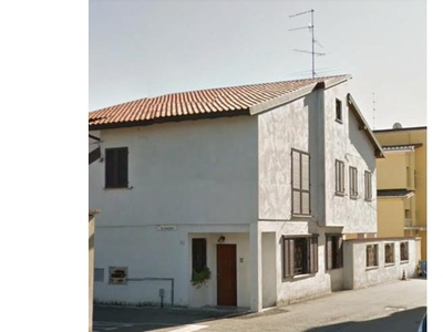 Casa indipendente in vendita a Galliate