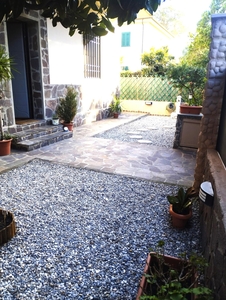 Casa indipendente con giardino, Livorno magrignano