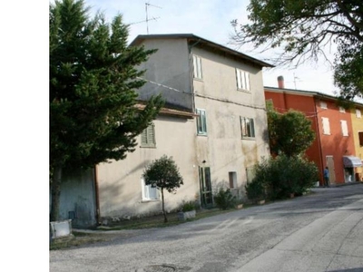Casa indipendente in vendita a Fano, Località Falcineto