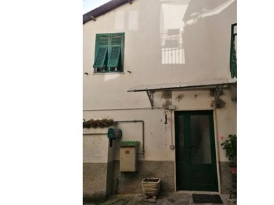 Casa indipendente in vendita a Montaldeo, Via Ambrogio Doria 57