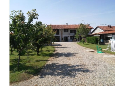 Casa indipendente in vendita a Villafranca Piemonte, Frazione Cerutti