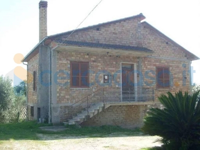 Casa semi indipendente in vendita in Localita Collenoci, Arce