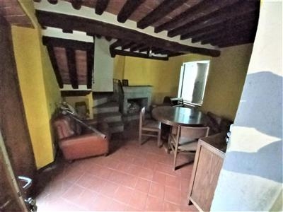 Casa singola in buono stato di 70 mq. a Villabuona