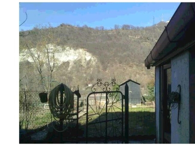 Porzione di casa in vendita a Vignole Borbera