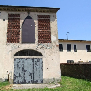 Rustico in vendita a Lucca