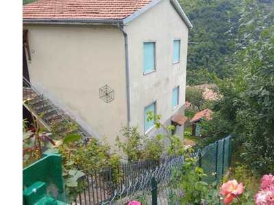 Casa indipendente in vendita a Cabella Ligure, Frazione Montaldo di Cosola 154