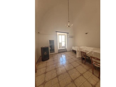 Casa indipendente in vendita a Minervino di Lecce, Frazione Cocúmola