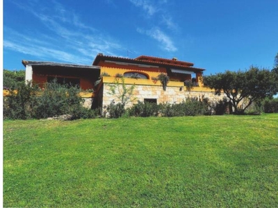 Villa in vendita a Olbia