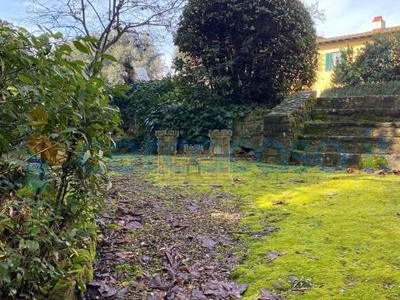 Villa a schiera in vendita a Firenze