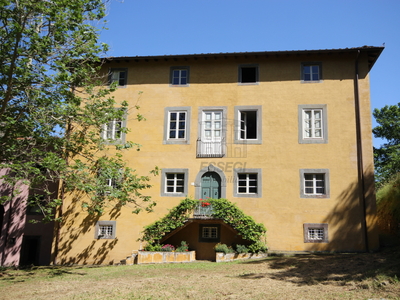 Villa con giardino in sp38 22, Coreglia Antelminelli