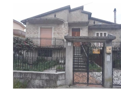Villa in vendita a Amorosi