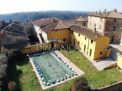 Villa in vendita Pisa