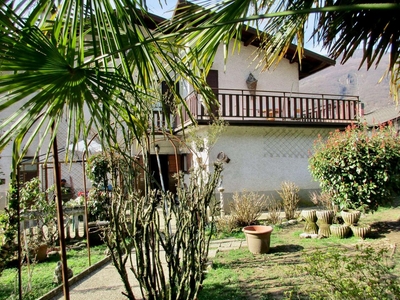 Villa unifamiliare in vendita a Sant'Omobono Terme