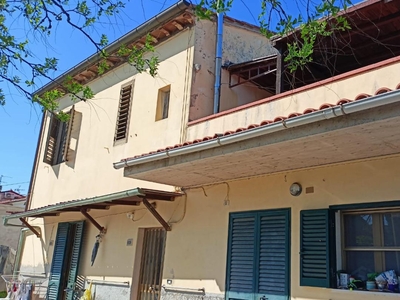 Casa indipendente con giardino, Cascina san frediano a settimo