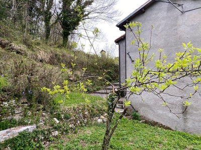 Casa indipendente in vendita, Castelnuovo di Garfagnana rontano