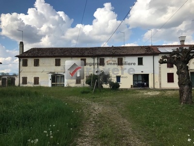 Rustico da ristrutturare, Villorba catena