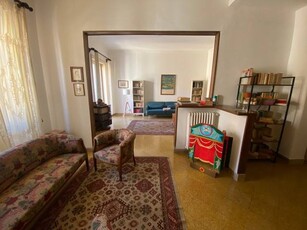 Appartamento di 200 mq a Palermo
