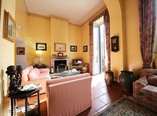 Appartamento di lusso di 240 m² in vendita Via Giuseppe Verdi, 1, Appiano Gentile, Como, Lombardia
