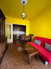 Appartamento in Vendita in Via Lorenzo Cucco a Biella
