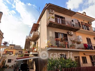 Casa indipendente in Vendita in Via Nicola Fabrizi a Palermo