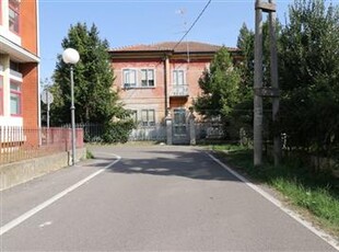 Casa indipendente - Villa a Ficarolo