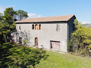 CASALE di 19 vani e di 618 mq (CINIGIANO - BORGO SANTA RITA) rif. CAM.37F