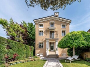 Esclusiva villa di 550 mq in vendita Lonigo, Veneto