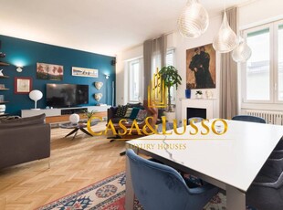 Prestigioso attico di 141 mq in vendita Milano, Italia